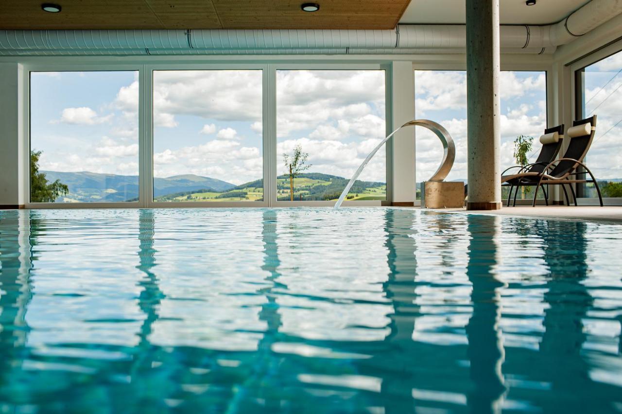 Der Almblick Hotell Strallegg Exteriör bild