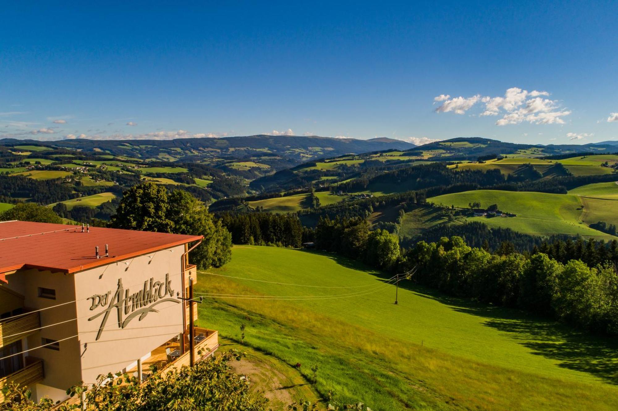 Der Almblick Hotell Strallegg Exteriör bild