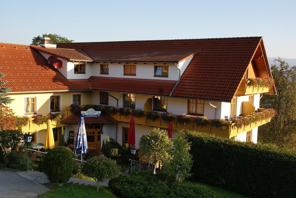 Der Almblick Hotell Strallegg Exteriör bild